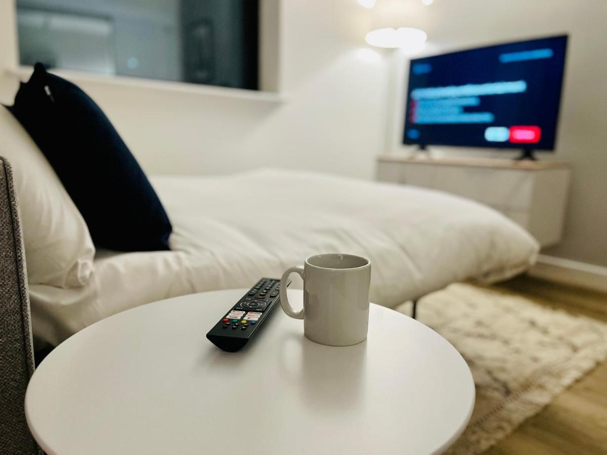 מנצ'סטר Fabulous One Bedroom Apartment Near Old Trafford Stadium מראה חיצוני תמונה